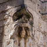 Ma � spostandoci nel fitto reticolo di stradine del centro storico che possiamo scovare veri e propri tesori medievali. Il tour si sviluppa fra costruzioni in pietra viva, come quella posta all�incrocio tra via Nino Bixio e via Giusti
